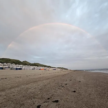Strandhuisje Dishoek Vakantiehuis Hoevelaken